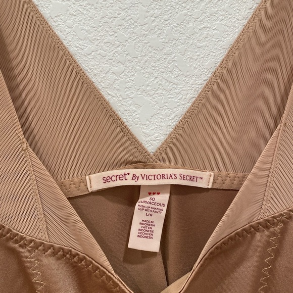 Victoria’s Secret so curvaceous push up shaping slip with panty size L NWOT - Picture 3 of 5